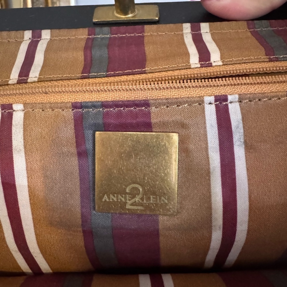 Anne Klein 2 Handbag - Picture 13 of 16
